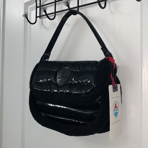 Pajar Quilted Puffer Crossbody Bag with Black Sherpa Border - Picture 3 of 17